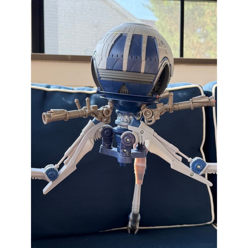 Star Wars Clone Wars Octuptarra Tri-Droid Separatist Walker Action Figure Blue - Picture 2 of 16